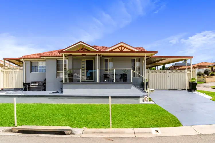 4 Alt Close, West Hoxton NSW 2171