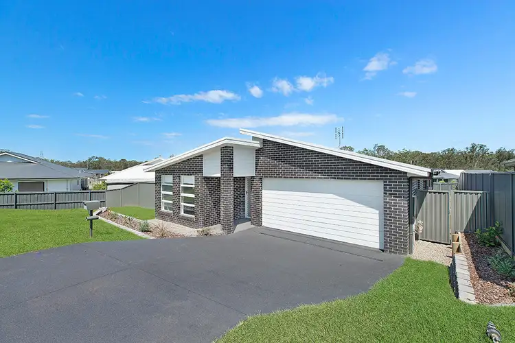 60 Mountain Ash Drive, Cooranbong NSW 2265