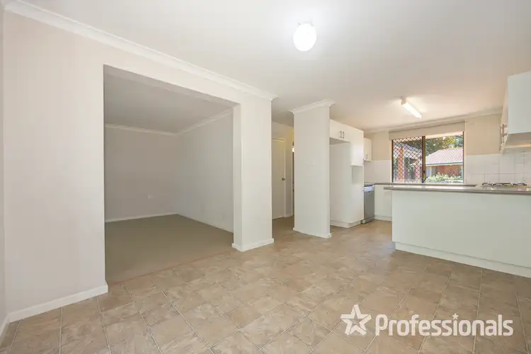 Seventh view of Homely house listing, 10/28 Luton Close, Ballajura WA 6066