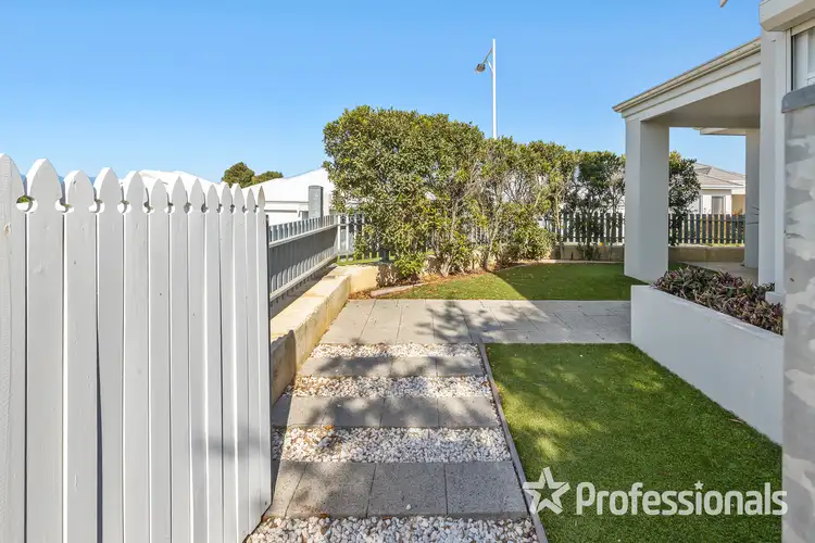 Second view of Homely house listing, 30 Mainsheet Way, Alkimos WA 6038