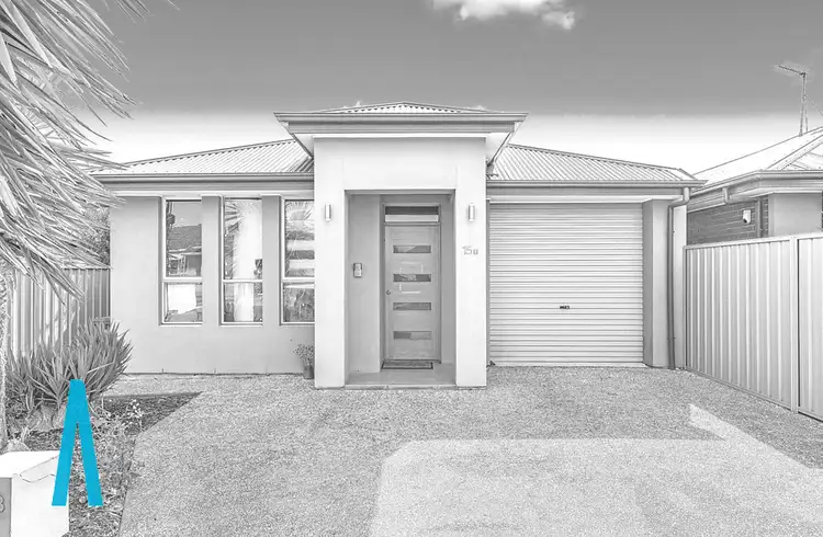 15B Tennyson Street