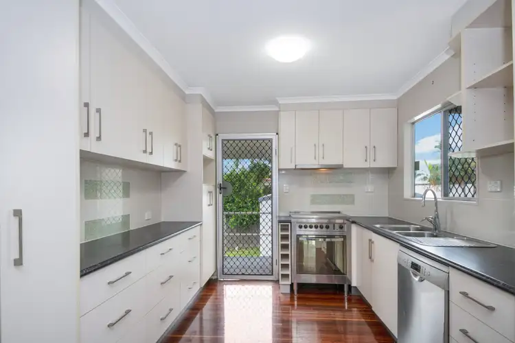 12 Crossland Court, Kirwan QLD 4817