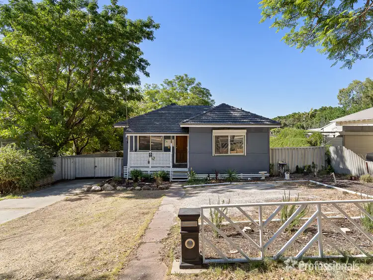 12 Budden Way, Medina WA 6167