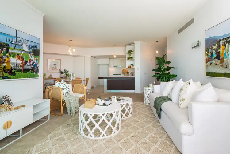 35i/28 Bayview Street, Runaway Bay QLD 4216