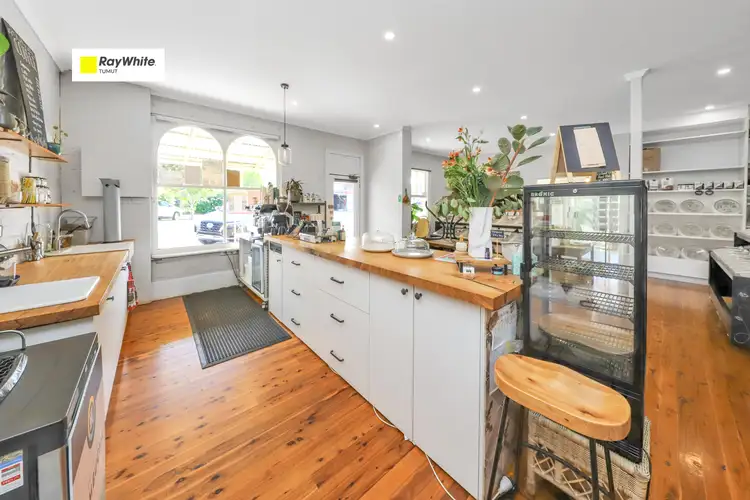 58 Capper Street, Tumut NSW 2720