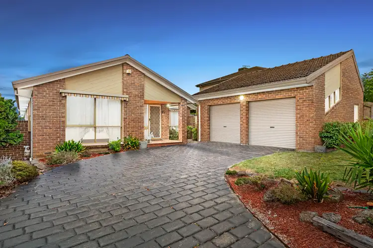 7 Richard Court, Rowville VIC 3178