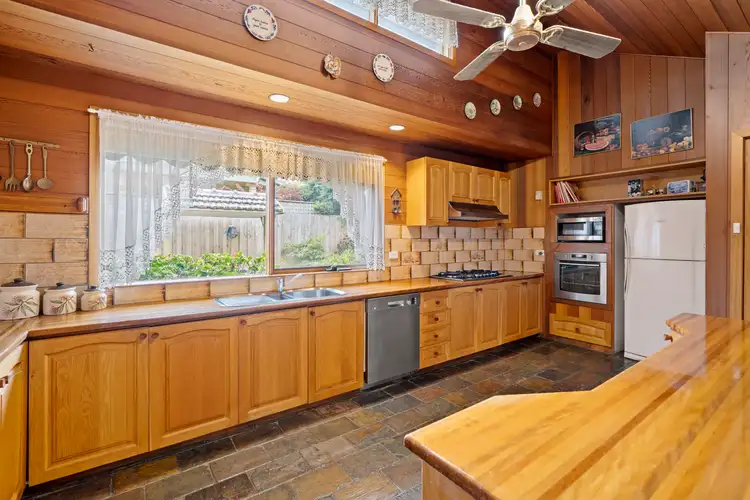 Fourth view of Homely house listing, 7 Richard Court, Rowville VIC 3178