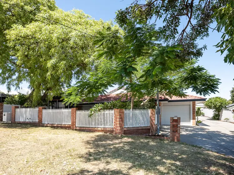 54A Elvira Street, Palmyra WA 6157