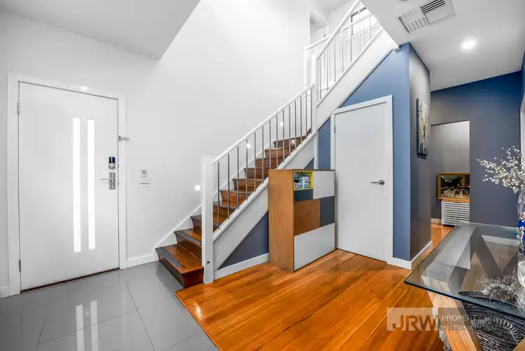 Sixth view of Homely townhouse listing, 2/7 Toombah Street, Mount Waverley VIC 3149