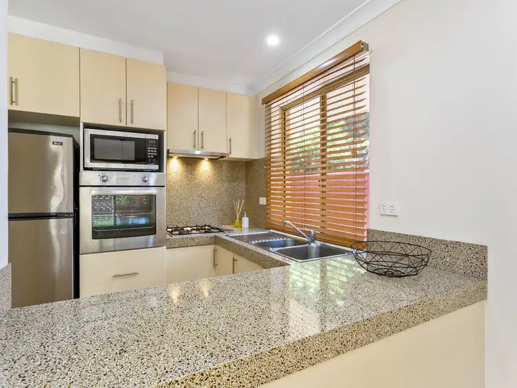 Fifth view of Homely villa listing, 2/5 Wood Court, Kardinya WA 6163