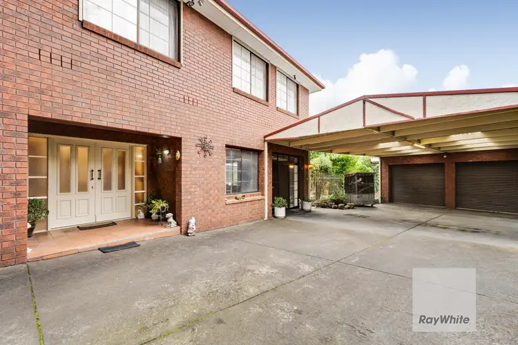 Second view of Homely house listing, 2 Largs Court, Greenvale VIC 3059