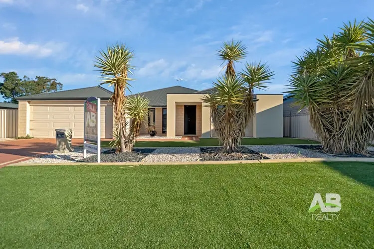 17 Nasidi Place, Sinagra WA 6065