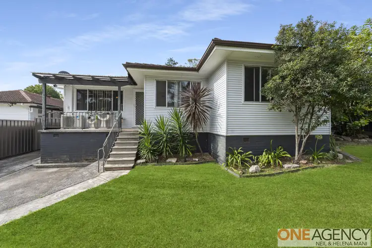 11 North Crescent, North Gosford NSW 2250