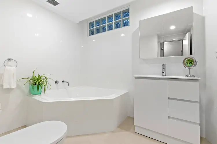 Fifth view of Homely apartment listing, 5/46-48 Bridge Road, Hornsby NSW 2077