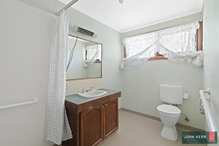 Sixth view of Homely unit listing, 6/7 Wyung Drive, Morwell VIC 3840