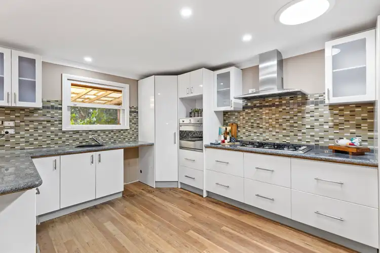 Sixth view of Homely house listing, 25 Monteith Crescent, Endeavour Hills VIC 3802