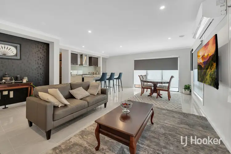 Sixth view of Homely house listing, 12 Monaco Grove, Strathtulloh VIC 3338