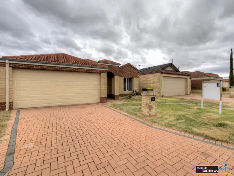 Second view of Homely house listing, 5 Darter Place, Queens Park WA 6107