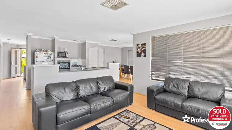 6 Thorold Avenue, Ellenbrook WA 6069