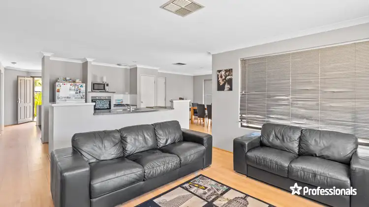 Second view of Homely house listing, 6 Thorold Avenue, Ellenbrook WA 6069