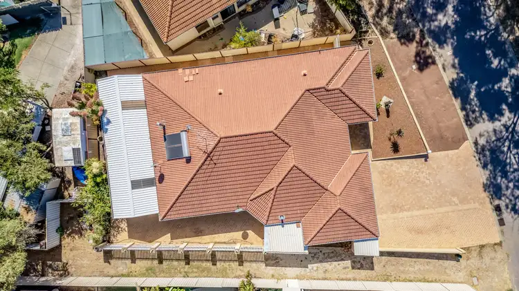 Second view of Homely house listing, 3 Lakes Crescent, South Yunderup WA 6208