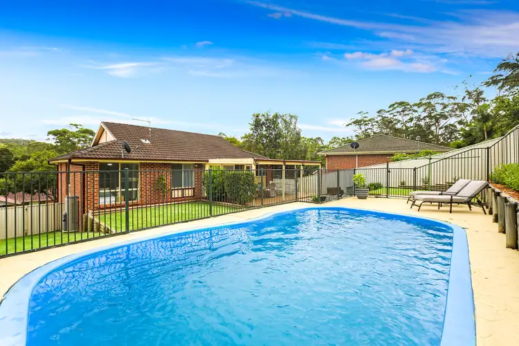 18 Woodbine Close, Lisarow NSW 2250