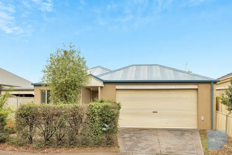 67 The Parkway, Caroline Springs VIC 3023