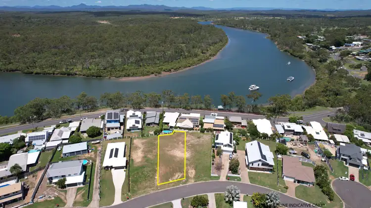 9 Richard Street, Boyne Island QLD 4680