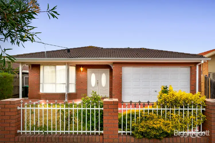 80 Balaclava Avenue, Altona Meadows VIC 3028