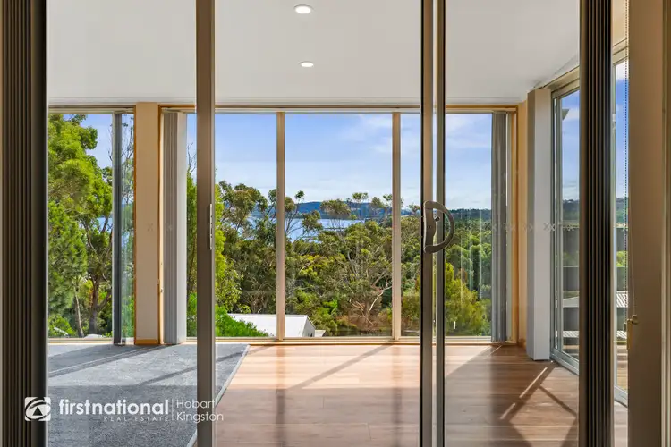 26 Blyth Parade, Great Bay TAS 7150