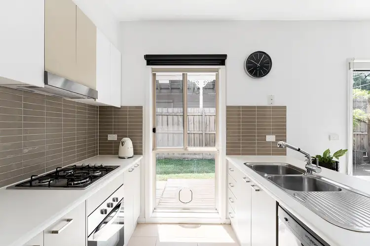 Fourth view of Homely townhouse listing, 1/7 Leonard Avenue, Glenroy VIC 3046