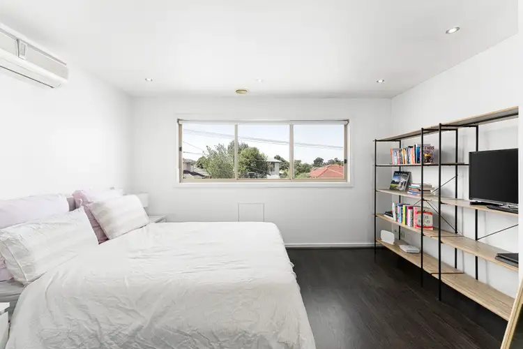 Sixth view of Homely townhouse listing, 1/7 Leonard Avenue, Glenroy VIC 3046