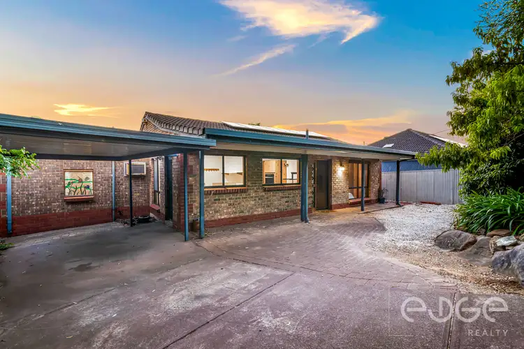 21 Lynore Avenue, Para Hills SA 5096