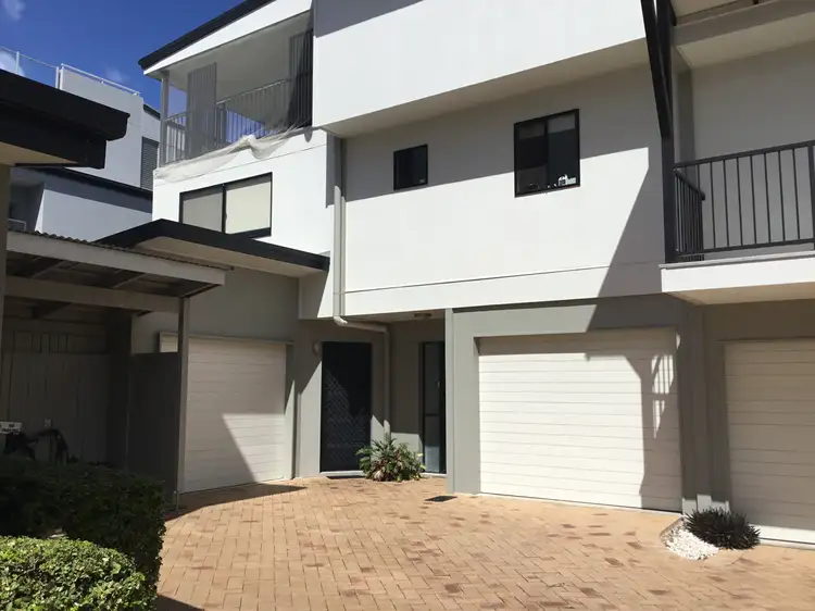 5/25-27 Georgina Street, Woody Point QLD 4019