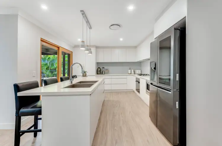 Fifth view of Homely house listing, 122 Monterey Keys Drive, Helensvale QLD 4212