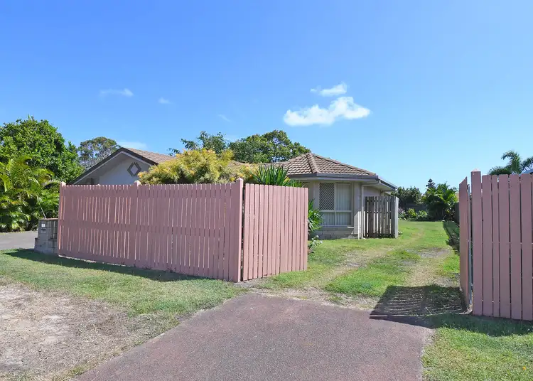 Second view of Homely house listing, 27 Topaz Circuit, Urangan QLD 4655