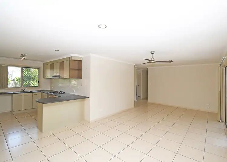 Sixth view of Homely house listing, 27 Topaz Circuit, Urangan QLD 4655