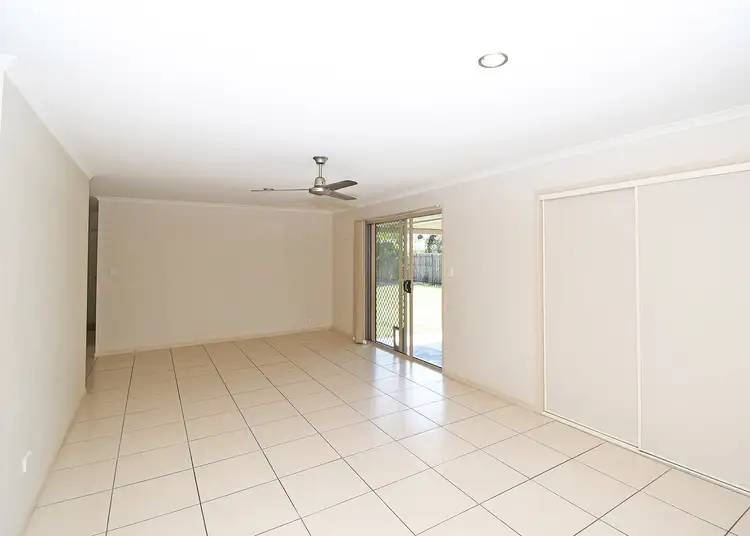 Seventh view of Homely house listing, 27 Topaz Circuit, Urangan QLD 4655