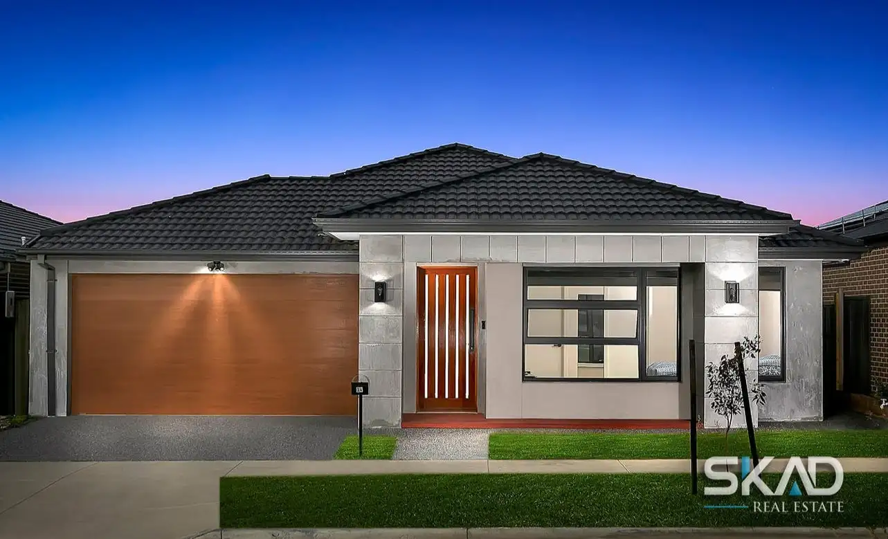 Main view of Homely house listing, 10 Commonwealth Circuit, Donnybrook VIC 3064