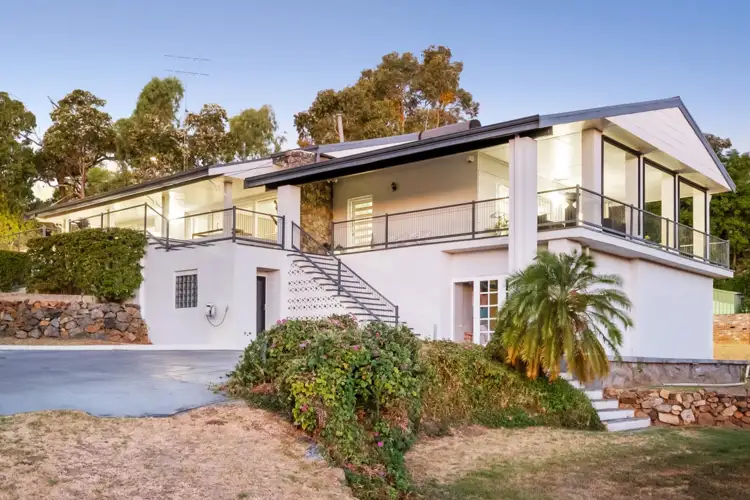 89 Gavour Road, Wattle Grove WA 6107