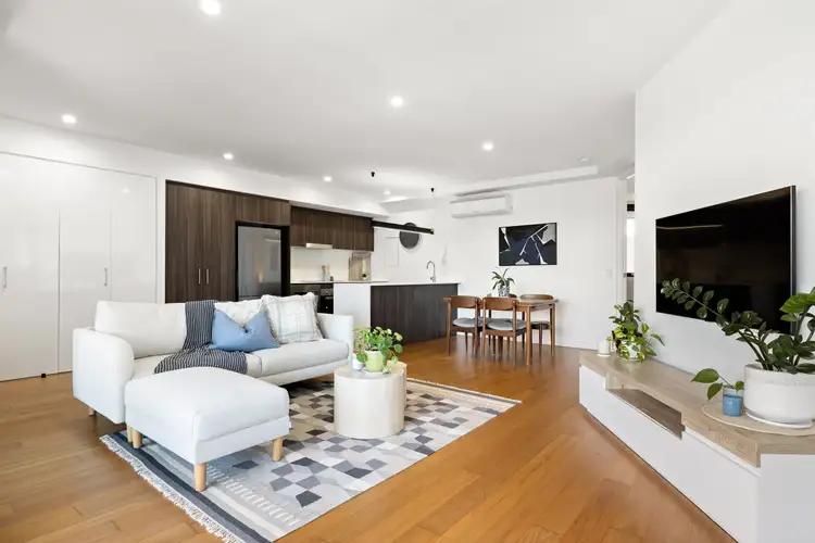 Main view of Homely unit listing, 202/39 Ashgrove Ave, Ashgrove QLD 4060