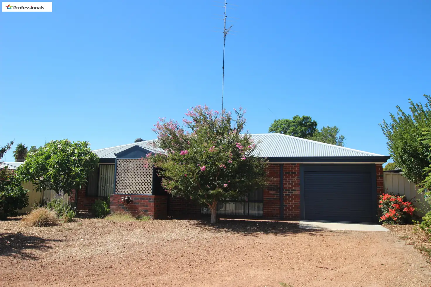 Main view of Homely house listing, 8/14 Thatcher St, Waroona WA 6215