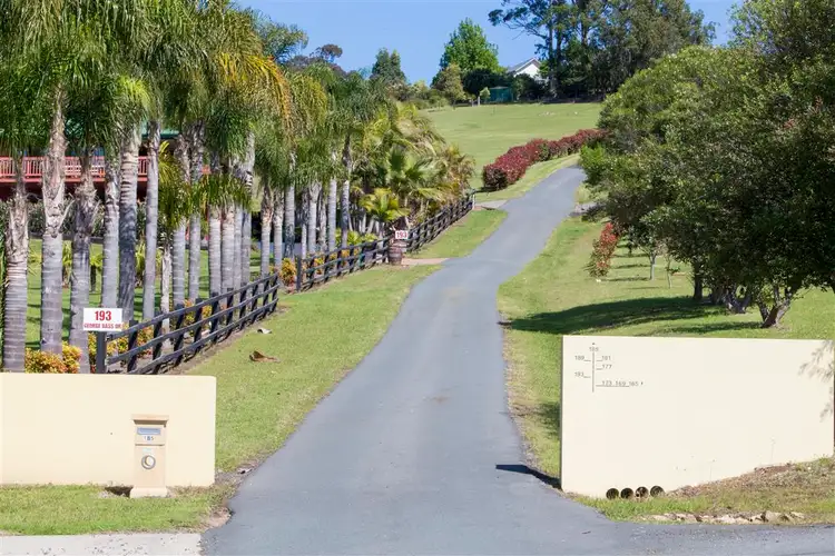 189 George Bass Drive, Surf Beach NSW 2536