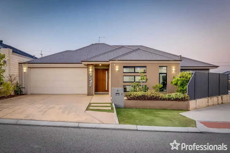2 Helena Way, Landsdale WA 6065