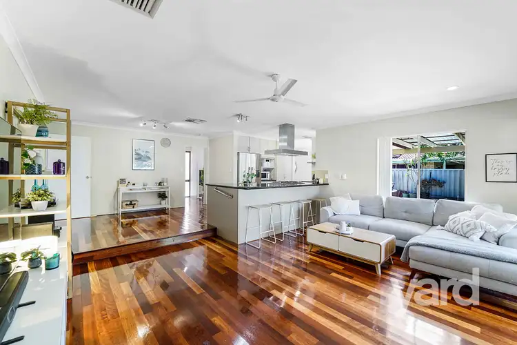 11 Underwood Grove, Kardinya WA 6163