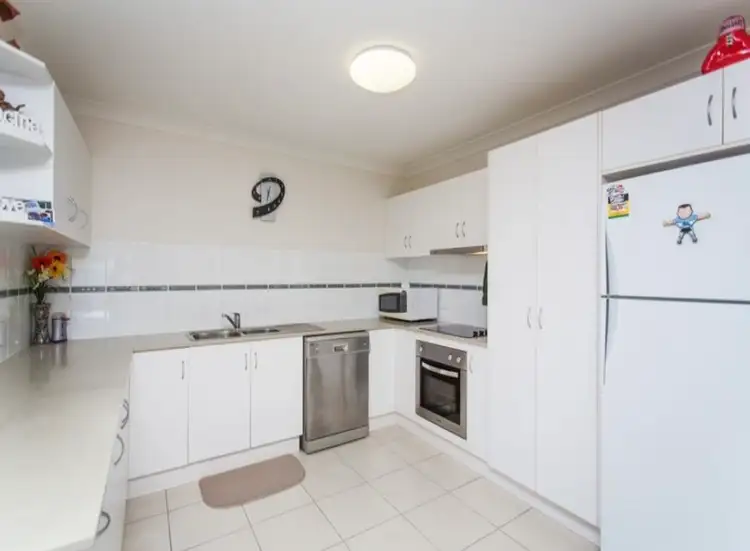 Fifth view of Homely unit listing, 1/7 Whitehaven Drive, Blacks Beach QLD 4740