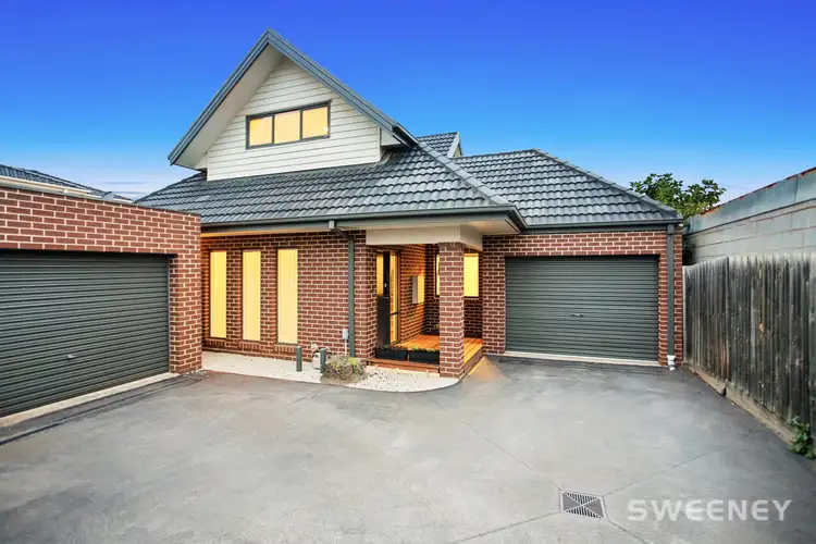 Main view of Homely unit listing, 2/335 Blackshaws Road, Altona North VIC 3025