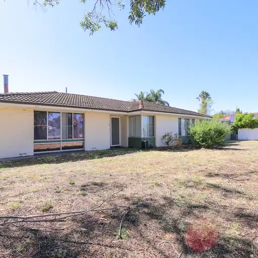 Second view of Homely house listing, 2 Ixora Place, Pinjarra WA 6208