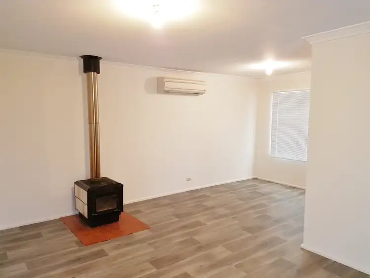Sixth view of Homely house listing, 2 Ixora Place, Pinjarra WA 6208