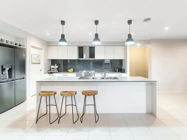 Fourth view of Homely house listing, 5 Hartland Drive, Cranbourne North VIC 3977